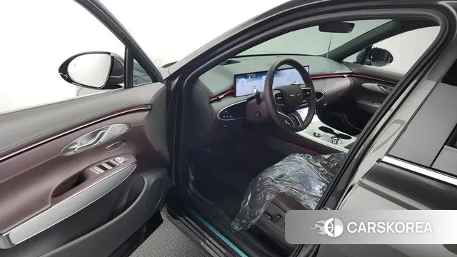 Genesis GV70 id 3757934 из Кореи 20