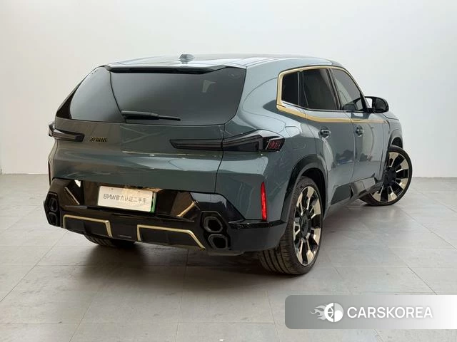 BMW XM id 4208283 из Китая 17