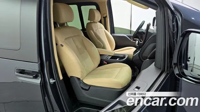 Hyundai Staria id 2926336 из Кореи 20