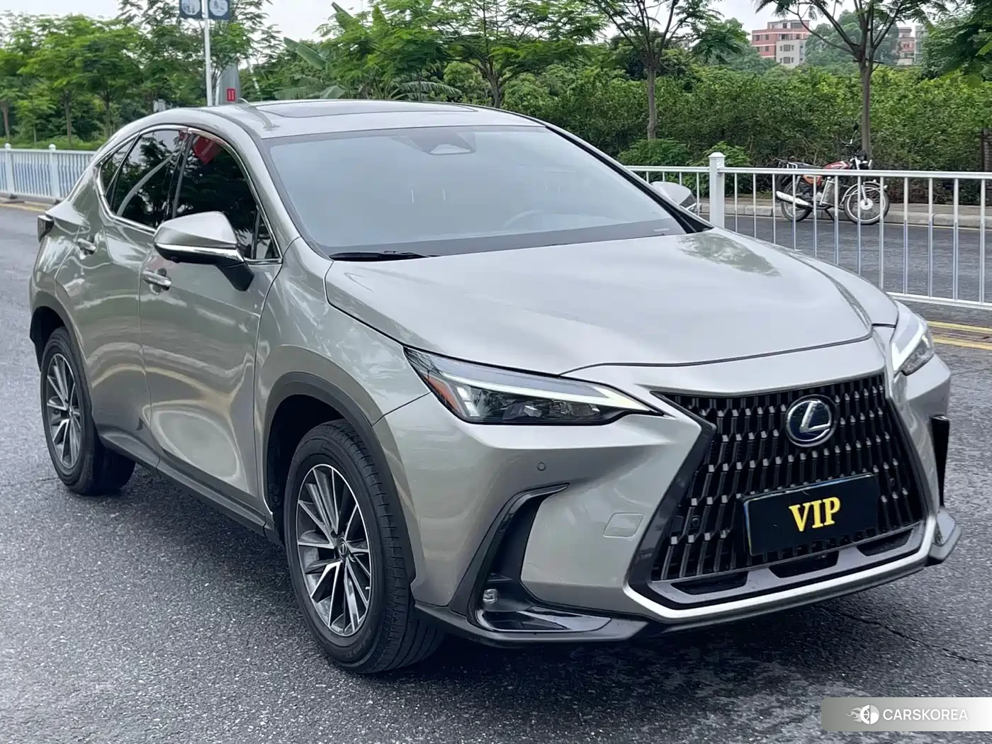 Lexus NX id 4622641 из Китая 29