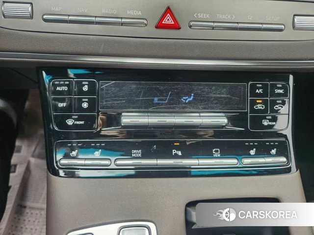 Hyundai The New Grandeur IG id 3834053 из Кореи 17