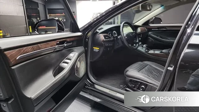 Genesis G90 id 3459893 из Кореи 20