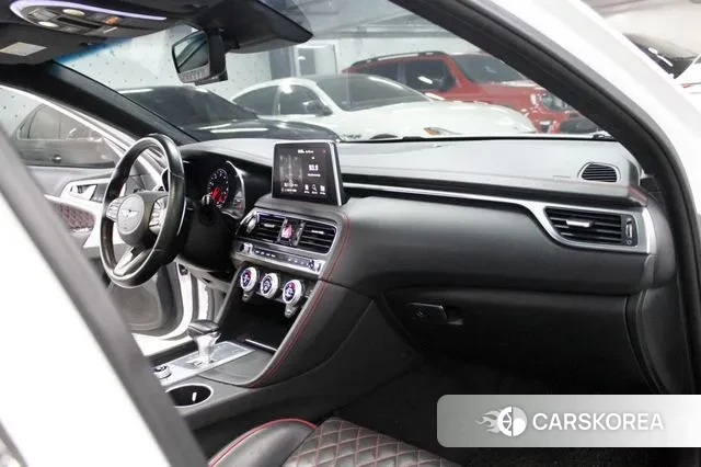 Genesis G70 id 3661382 из Кореи 20