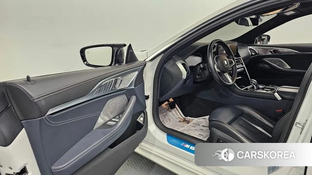 BMW 8 Series (G15) id 4494165 из Кореи 30