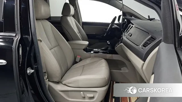 Kia The New Carnival id 3029204 из Кореи 20