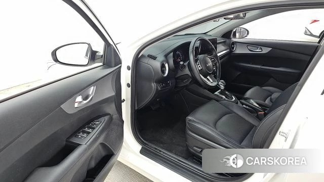 Kia The New K3 2nd generation id 4408647 из Кореи 34