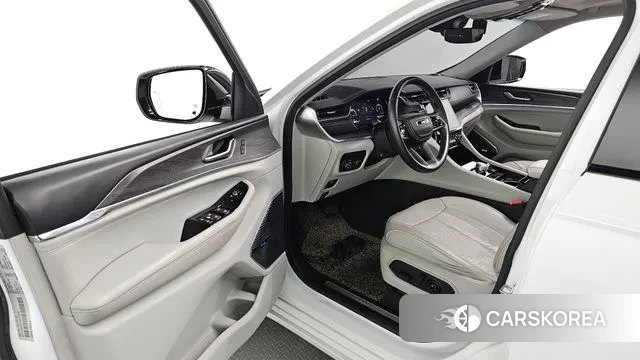 Jeep Grand Cherokee (WL) id 3252599 из Кореи 20