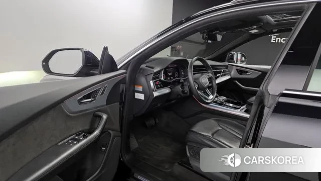 Audi Q8 (4M) id 3317898 из Кореи 20