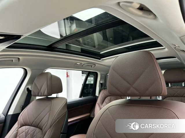BMW X7 id 4257255 из Китая 25