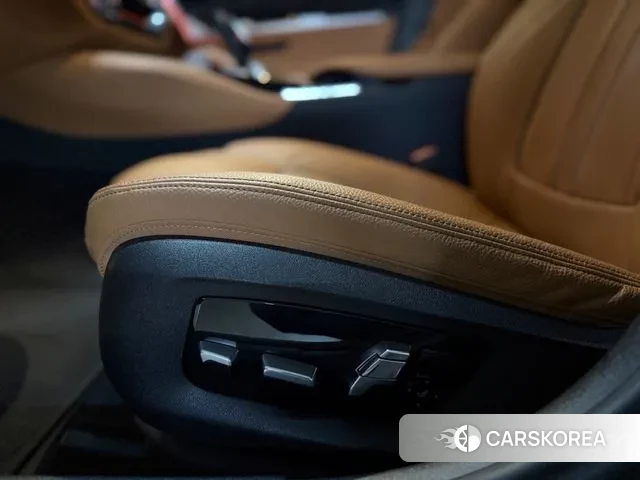 BMW 5 Series (G30) id 3591203 из Кореи 20