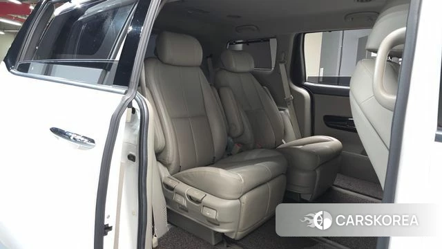 Kia The New Carnival id 4557515 из Кореи 34