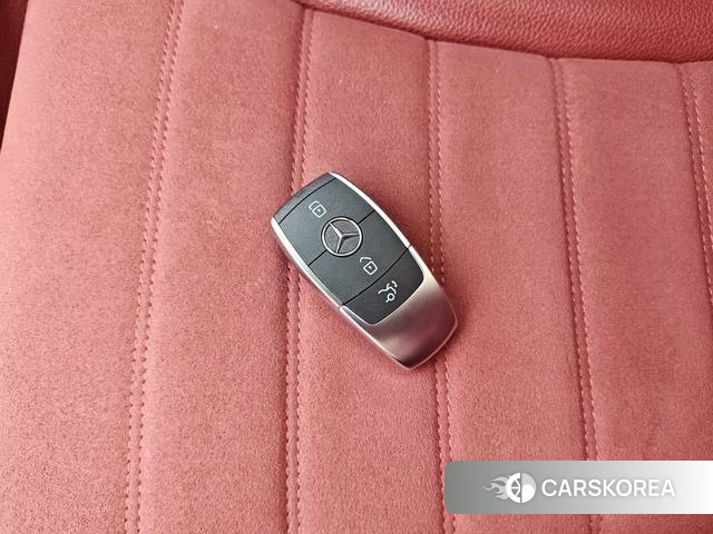Mercedes-Benz Class C id 4213343 из Китая 24