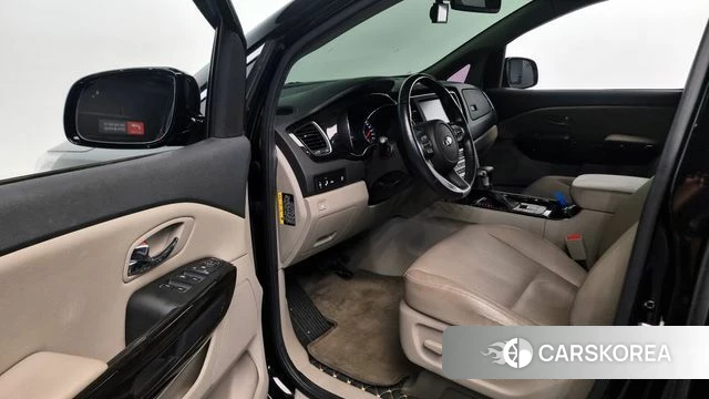 Kia The New Carnival id 4310316 из Кореи 34