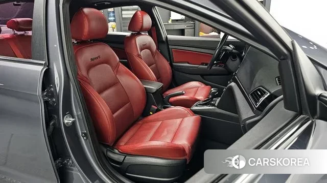 Hyundai Avante AD id 3761448 из Кореи 20