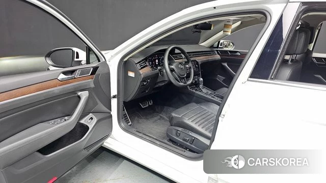 Volkswagen Passat GT (B8) id 4233020 из Кореи 20