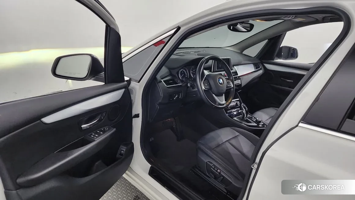 BMW 2 Series Active Tourer (F45) id 2138807 из Кореи 20