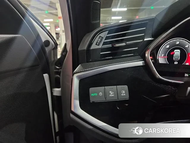 Audi Q3 (F3) id 3458003 из Кореи 18