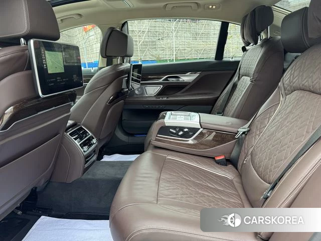 BMW 7 series id 4307362 из Китая 11