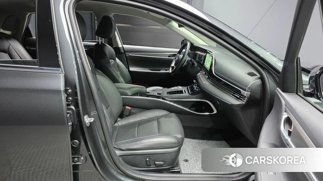 Hyundai The New Grandeur IG id 4501882 из Кореи 33