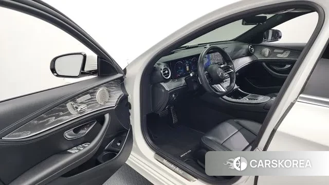 Mercedes-Benz E-Class W213 id 3493135 из Кореи 20