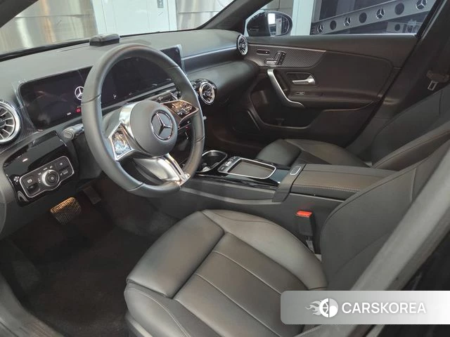 Mercedes-Benz A-Class W177 id 4200782 из Кореи 18