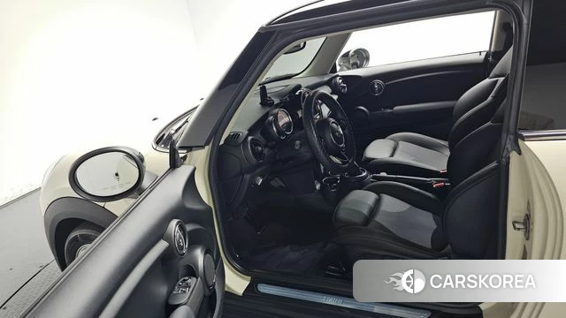 Mini Cooper id 4508390 из Кореи 30