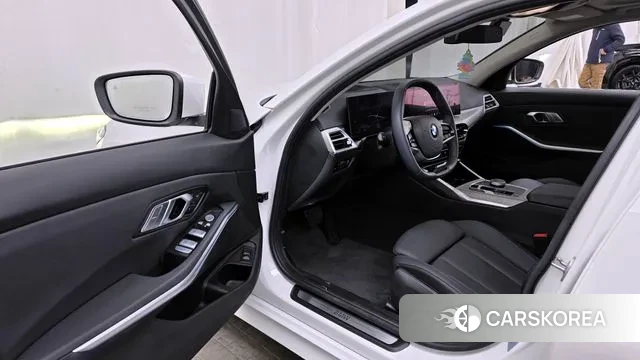 BMW 3 Series (G20) id 3638767 из Кореи 20