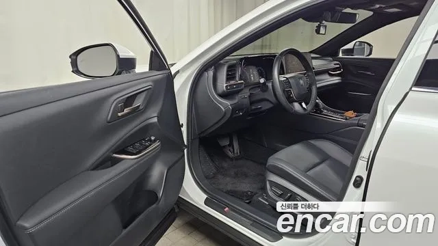 Toyota Crown Crossover id 2873628 из Кореи 20