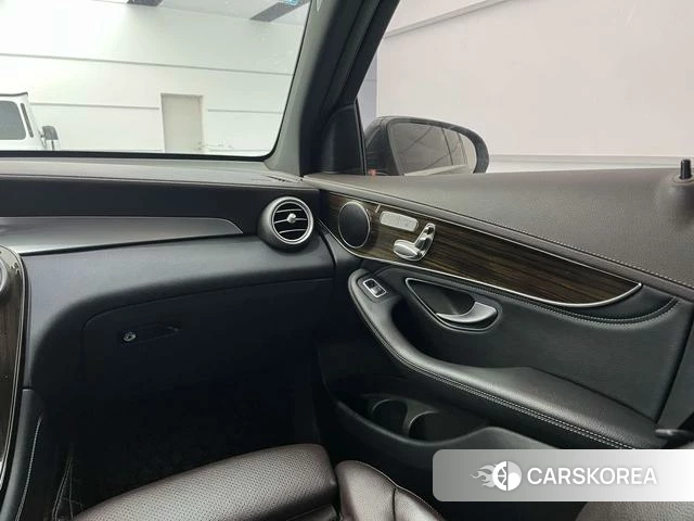 Mercedes-Benz GLC id 3857928 из Китая 19