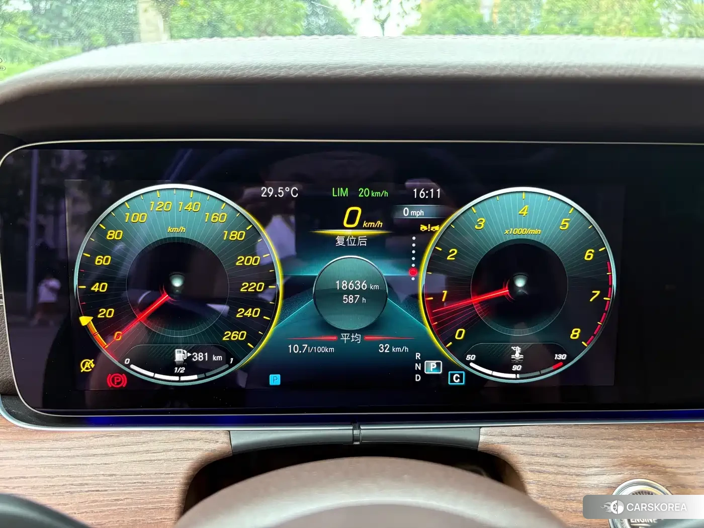 Mercedes-Benz E-Class id 4546042 из Китая 17