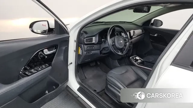 Kia Niro EV id 3713122 из Кореи 20