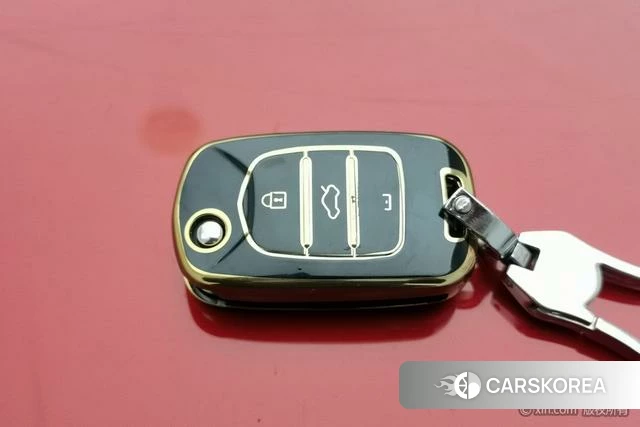 Baojun E100 id 4211404 из Китая 24