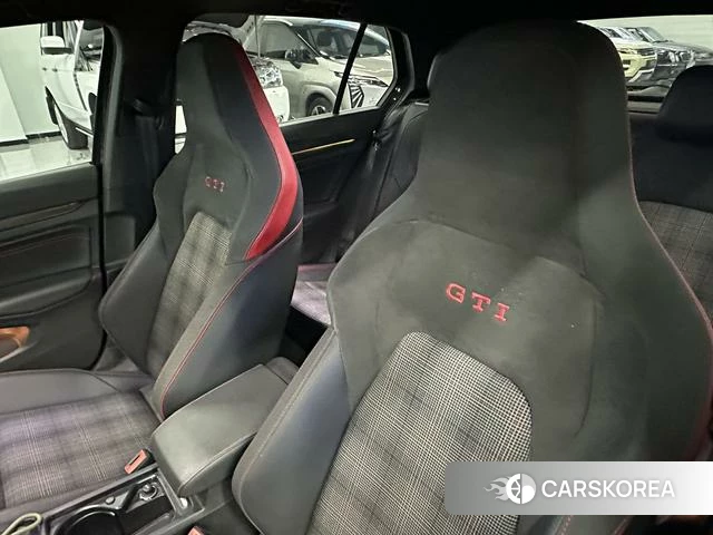Volkswagen Golf GTI id 4253101 из Китая 18