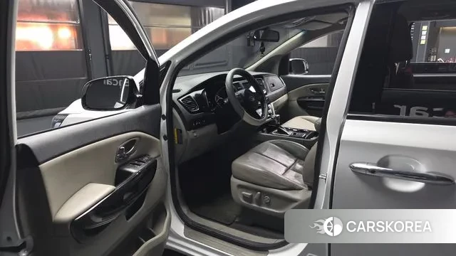 Kia The New Carnival id 3789555 из Кореи 20