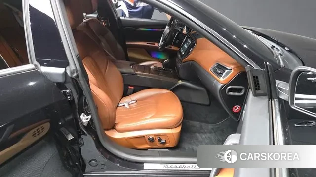 Maserati Ghibli id 3019037 из Кореи 20