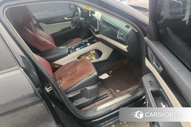 Volkswagen Tourang id 4241802 из Китая 17