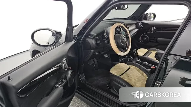 Mini Cooper S id 2964312 из Кореи 20