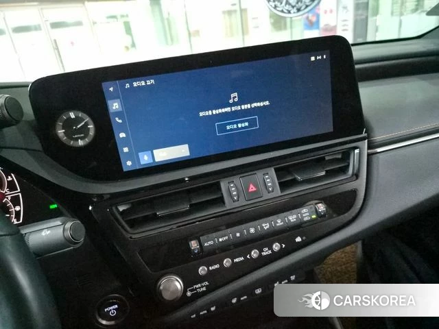Lexus ES300h 7th generation id 4422714 из Кореи 20