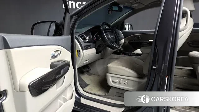 Kia The New Carnival id 3004079 из Кореи 20