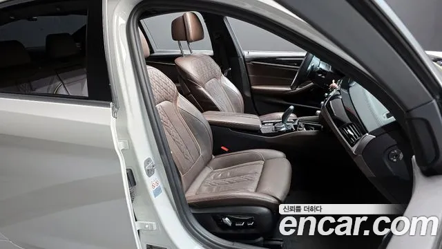 BMW 5 Series (G30) id 2703783 из Кореи 20