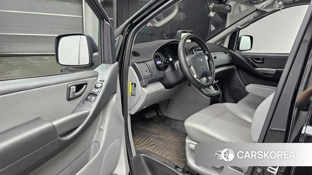 Hyundai The New Grand Starex id 4338786 из Кореи 30