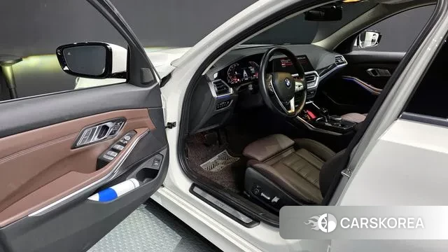 BMW 3 Series (G20) id 3383918 из Кореи 20