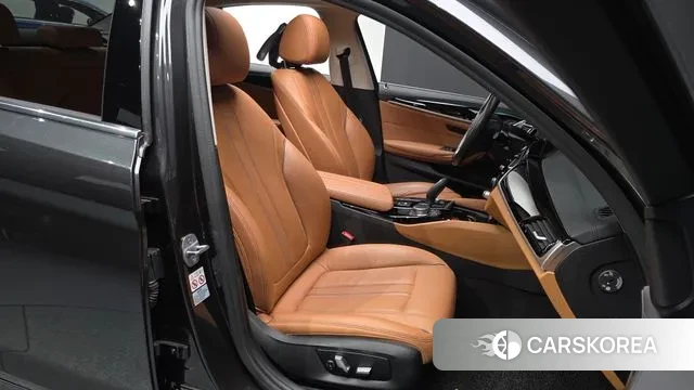 BMW 5 Series (G30) id 3676917 из Кореи 20