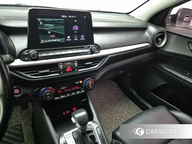 Kia Come New K3 id 3893959 из Кореи 18