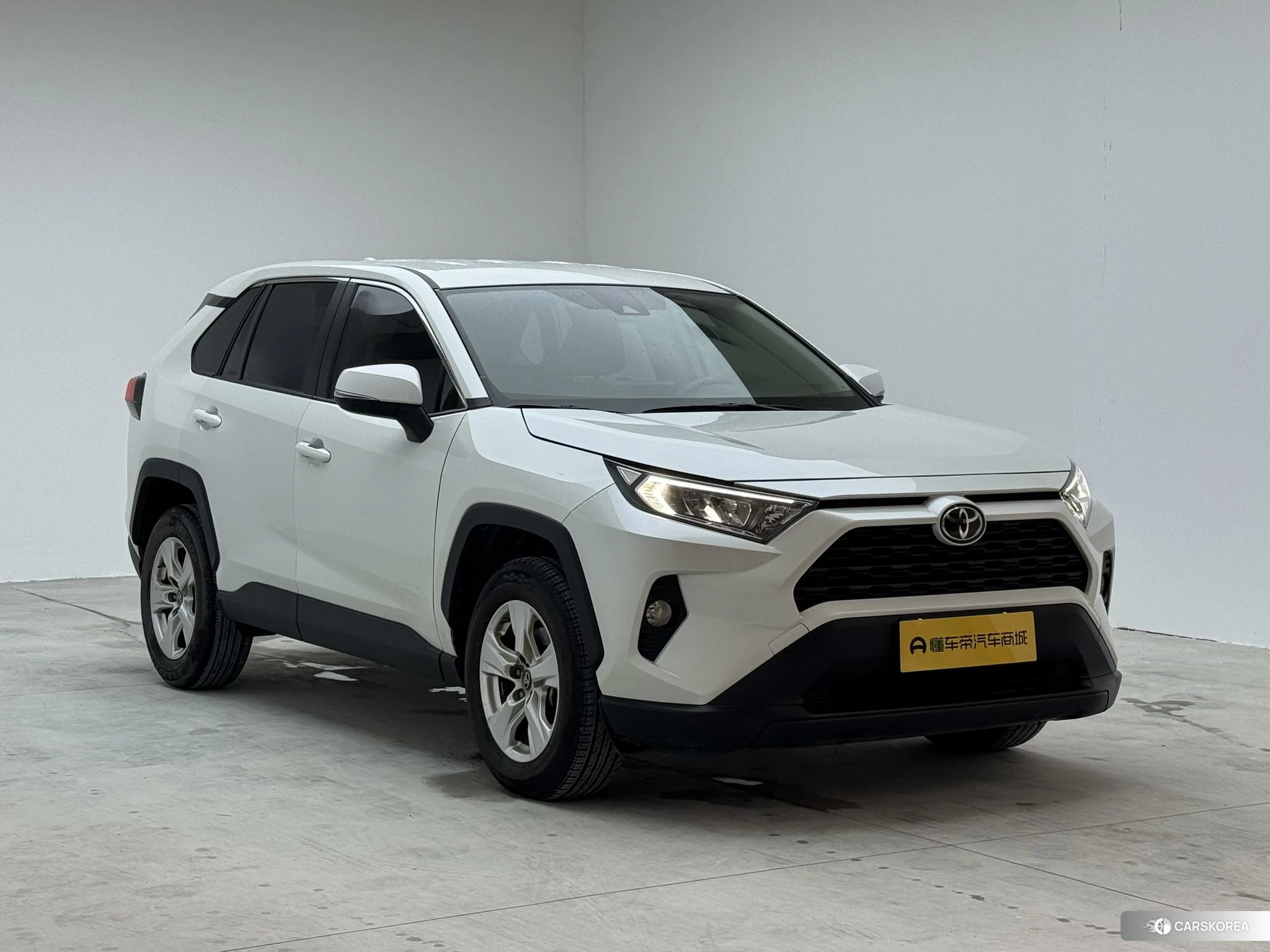 Toyota RAV4 id 4513785 из Китая 20
