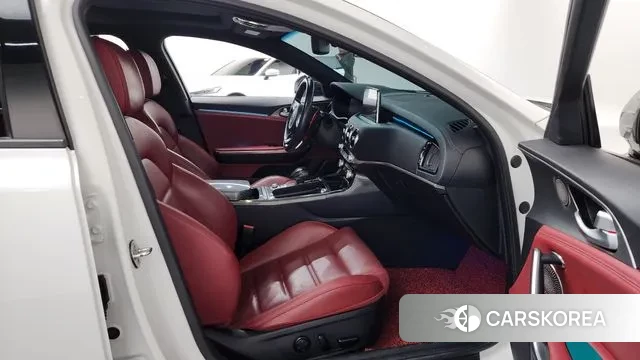 Kia Stinger id 3661552 из Кореи 20