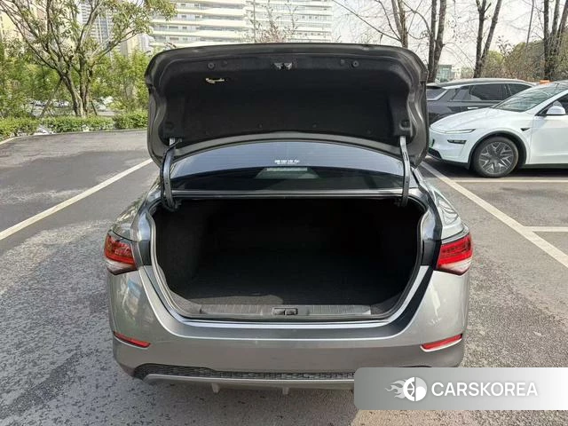 Nissan Xuan Yi id 4261873 из Китая 17