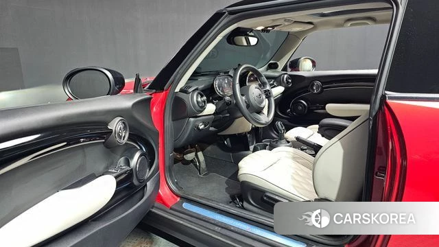 Mini Cooper S id 4835314 из Кореи 32