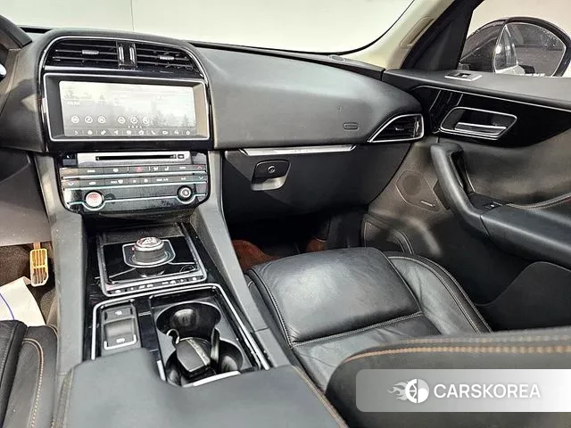 Jaguar F-PACE id 3275735 из Кореи 20