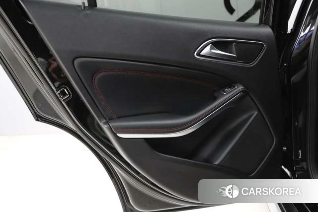 Mercedes-Benz GLA AMG id 4219645 из Китая 30